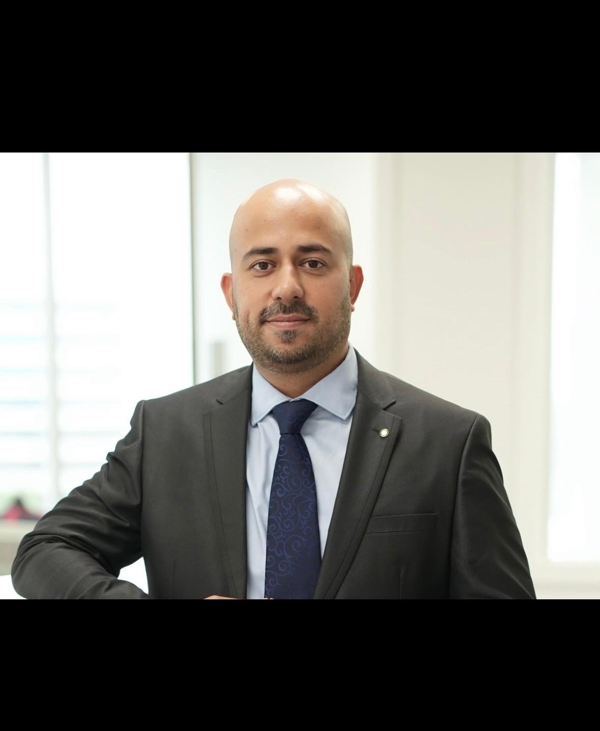 Sumit Arora — CEO and RECO-licensed real estate broker at listmyproperty.ca serving Toronto and GTA with 15+ years of experience